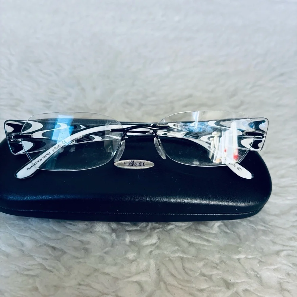 Silhouette pre owned